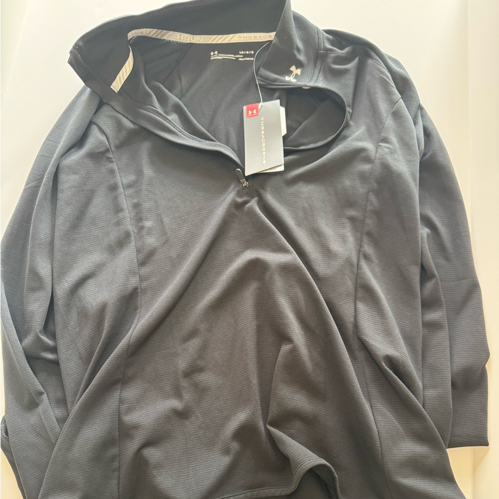 Women’s Under Armor Long Sleeve Pull-Overs L/XL